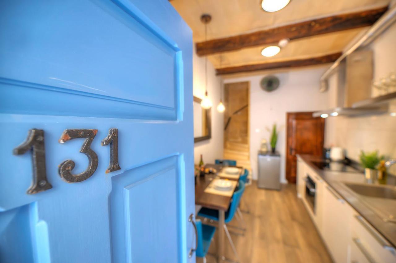 Romantic And Historical Maisonette In The Center Of Valletta Mbal1-1 Exterior photo